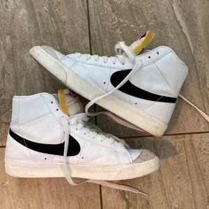 Nike womens blazers 9